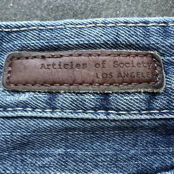 Size 26 - Articles Of Society Women's Distressed Jeans Dark Wash Patches - Picture 16 of 16